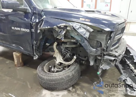 2012 Ram 1500 Sport из США, поврежденный, VIN 1C6RD7MT8CS308963